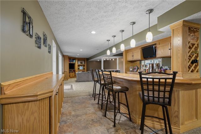 4387 Ridge View Drive, Uniontown, OH 44685