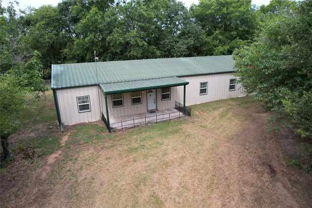 250 County Road 2426, Como, TX 75431