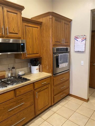 3004 Bretford Way, Norman, OK 73071