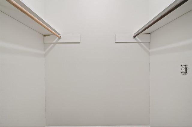 13010 Abalone Way, Houston, TX 77044