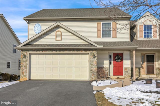 107 FARMINGTON WAY, Mount Joy, PA 17552