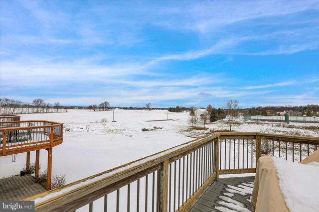 107 FARMINGTON WAY, Mount Joy, PA 17552