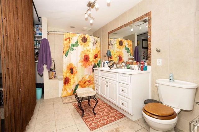 9155 Nesbit Ferry Road, Alpharetta, GA 30022