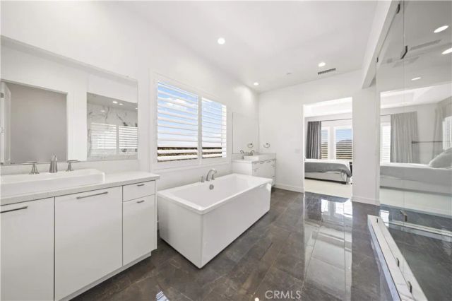 12545 N Silver Spur Court, Porter Ranch, CA 91326