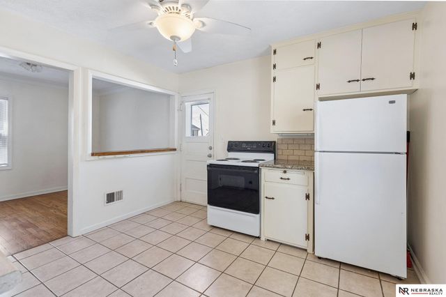 2812 N 58th Street, Omaha, NE 68104