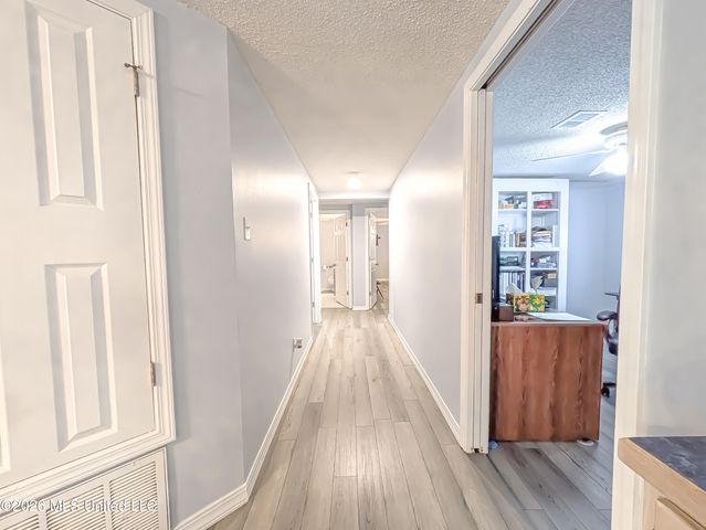 188 Acacia Avenue, Biloxi, MS 39530