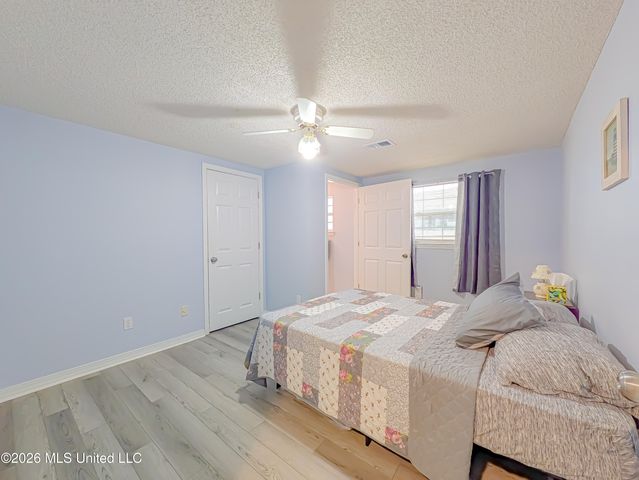 188 Acacia Avenue, Biloxi, MS 39530