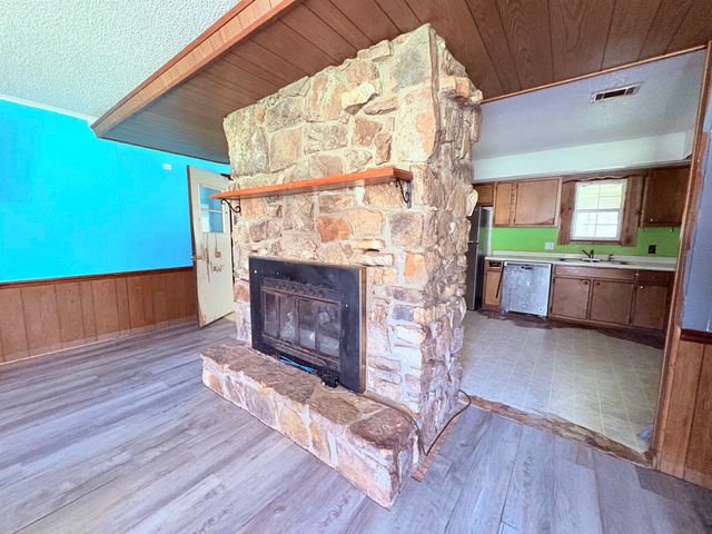 161 Cherokee Road, Cherokee Village, AR 72529