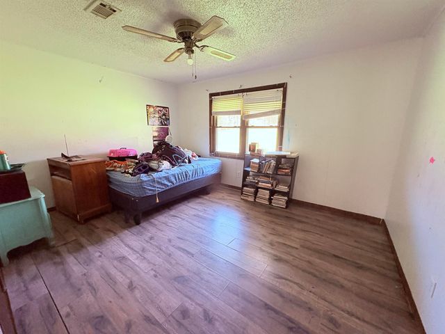 161 Cherokee Road, Cherokee Village, AR 72529
