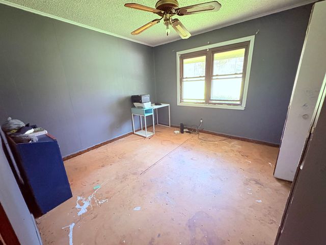 161 Cherokee Road, Cherokee Village, AR 72529