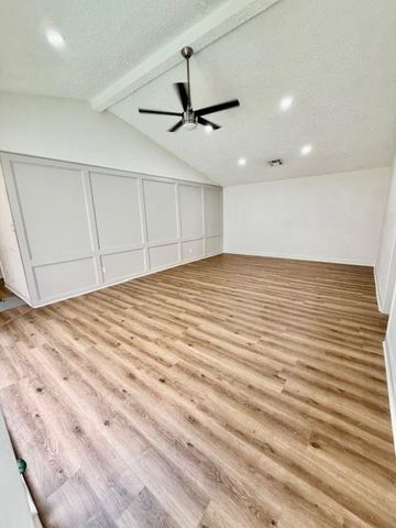 18 Windsor Court, Missouri City, TX 77459