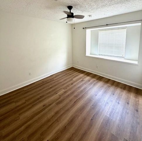 18 Windsor Court, Missouri City, TX 77459