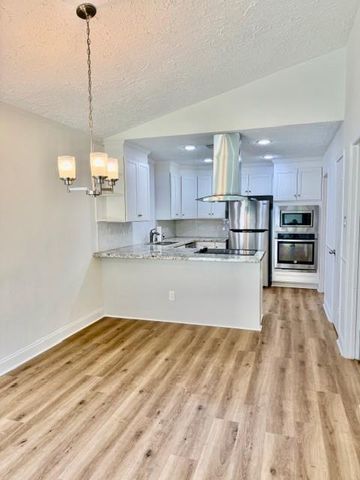 18 Windsor Court, Missouri City, TX 77459