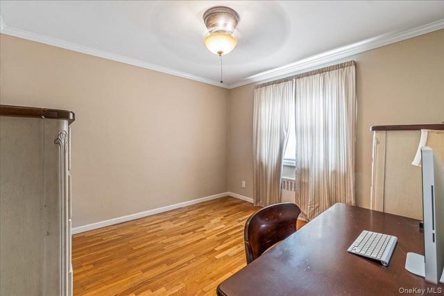 15-49 160th Street 6-145, Whitestone, NY 11357