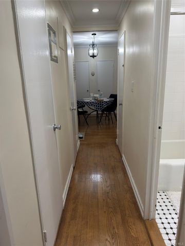67-38 108th Street C27, Forest Hills, NY 11375