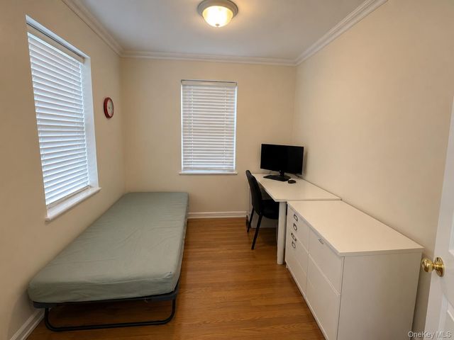 67-38 108th Street C27, Forest Hills, NY 11375