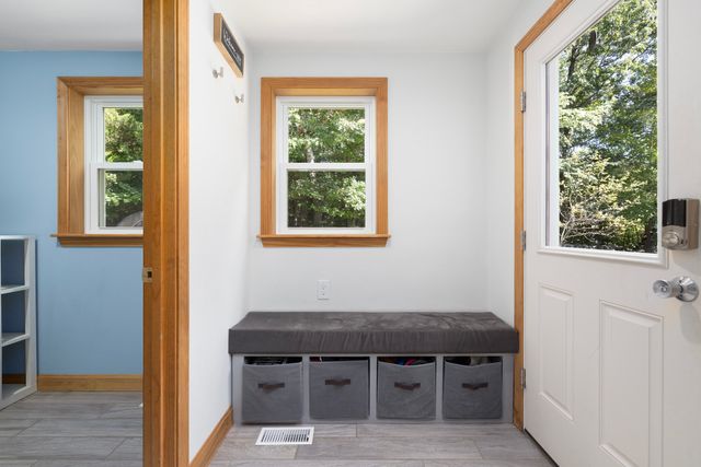 7 Eagle Rock Dr, Millville, MA 01529