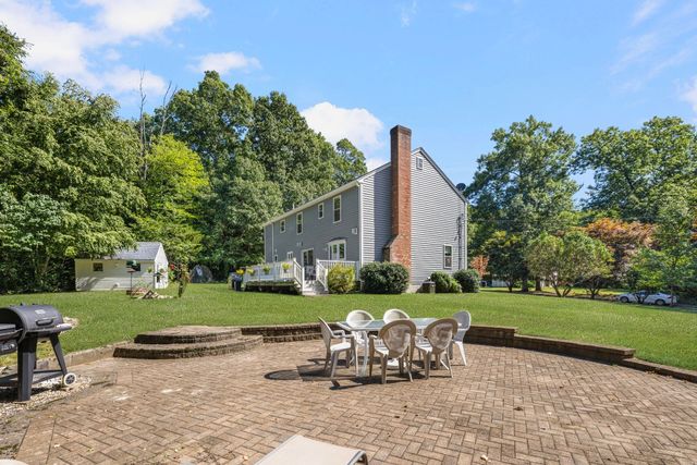 7 Eagle Rock Dr, Millville, MA 01529