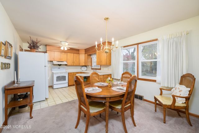 22 Overhill Road, Matawan, NJ 07747