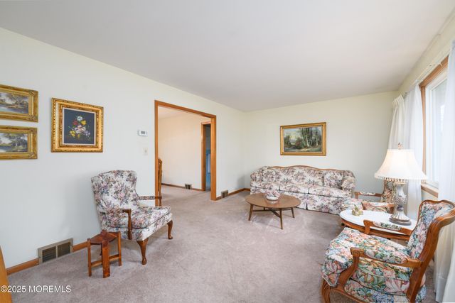 22 Overhill Road, Matawan, NJ 07747