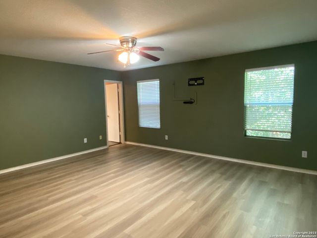 9923 Amber Ledge, San Antonio, TX 78245