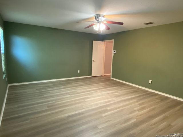 9923 Amber Ledge, San Antonio, TX 78245