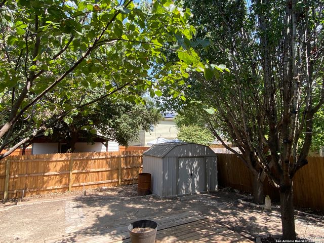 9923 Amber Ledge, San Antonio, TX 78245