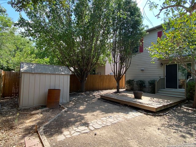 9923 Amber Ledge, San Antonio, TX 78245