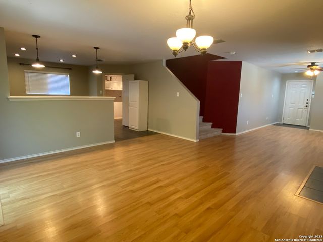 9923 Amber Ledge, San Antonio, TX 78245