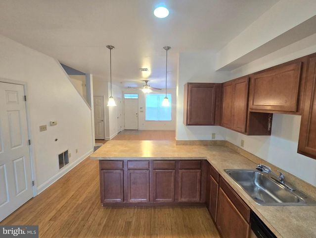 1117 B ST, Wilmington, DE 19801