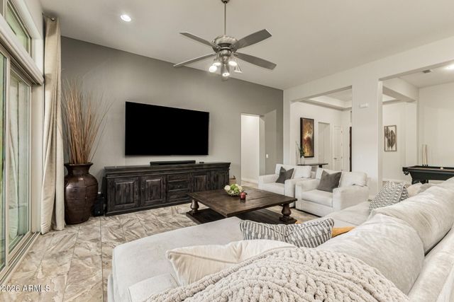 3785 E STRAWBERRY Drive, Gilbert, AZ 85298