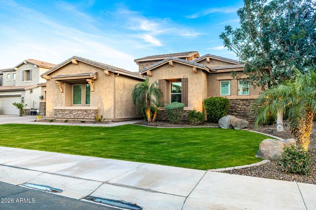 3785 E STRAWBERRY Drive, Gilbert, AZ 85298