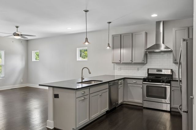 906 Smiley St, Nashville, TN 37206