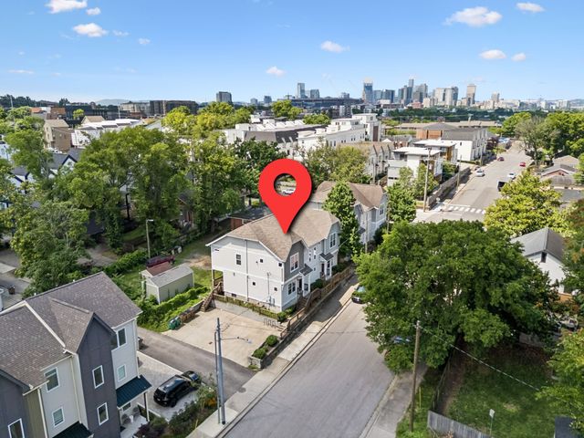906 Smiley St, Nashville, TN 37206