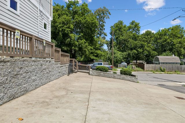 906 Smiley St, Nashville, TN 37206