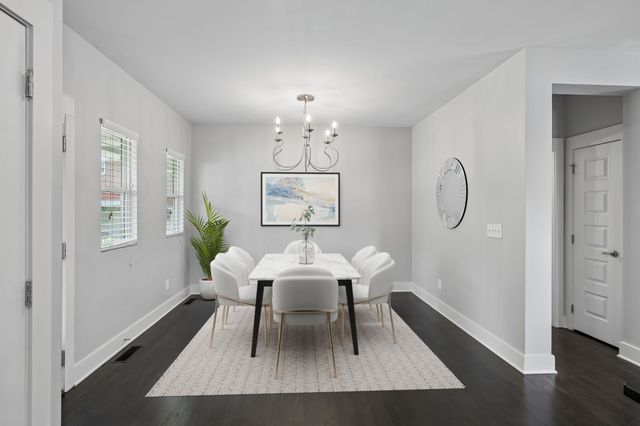 906 Smiley St, Nashville, TN 37206