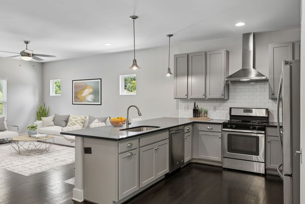 906 Smiley St, Nashville, TN 37206
