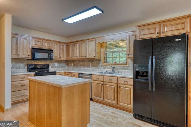 382 Lola Mae Way, Morganton, GA 30560