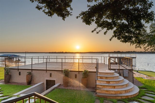 12210 Lake Forest Drive, Azle, TX 76020