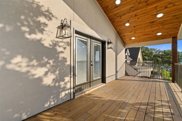 12210 Lake Forest Drive, Azle, TX 76020