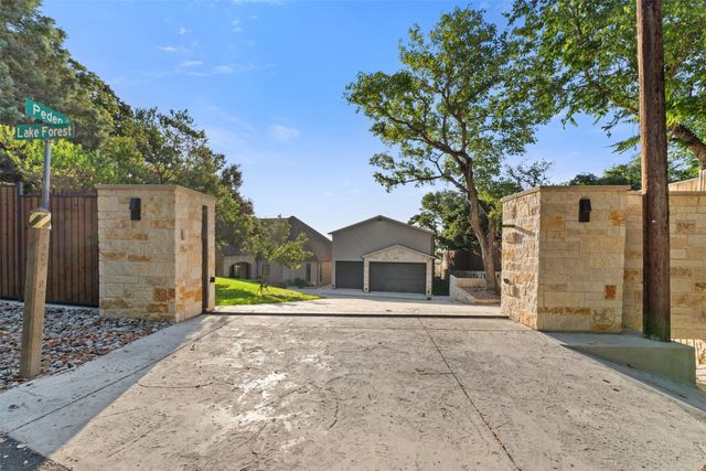 12210 Lake Forest Drive, Azle, TX 76020