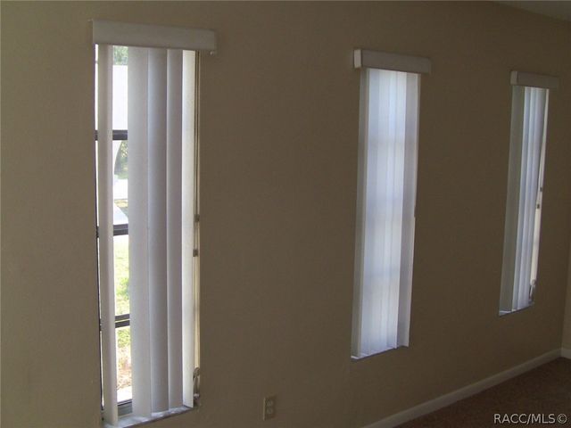 9081 N Golfview Drive, Citrus Springs, FL 34434