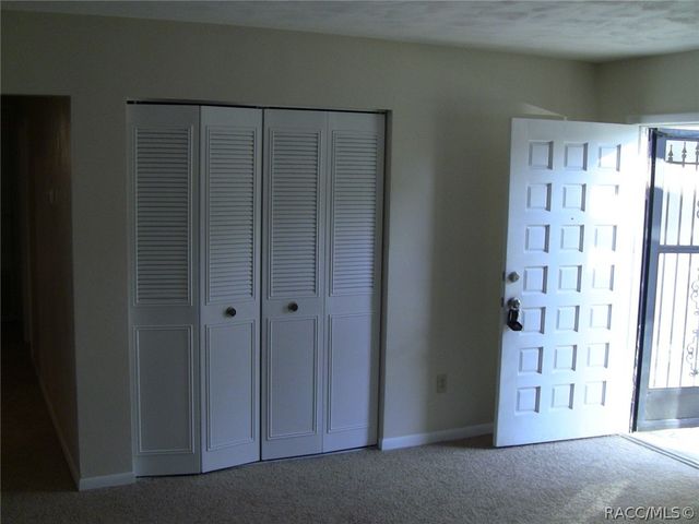 9081 N Golfview Drive, Citrus Springs, FL 34434