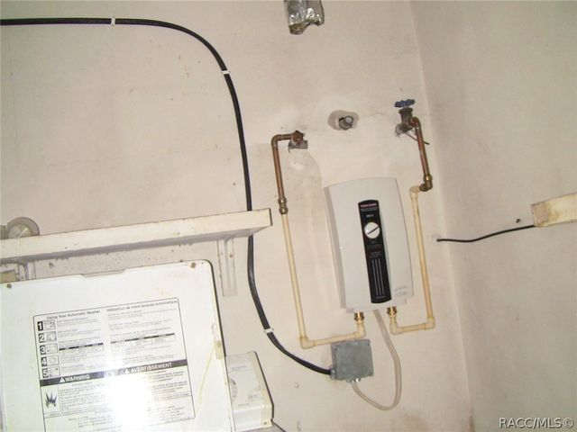 9081 N Golfview Drive, Citrus Springs, FL 34434