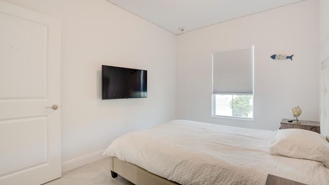 576 PARSONS Way, Deerfield Beach, FL 33442