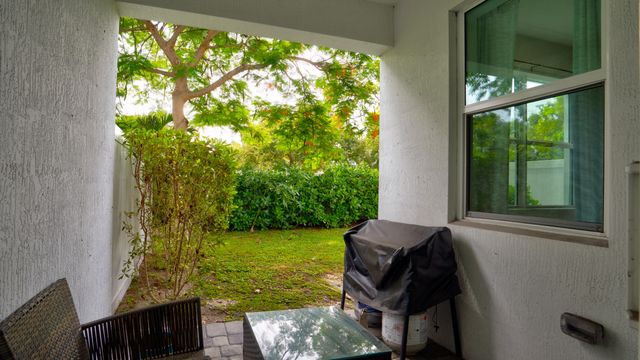 576 PARSONS Way, Deerfield Beach, FL 33442