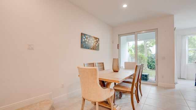 576 PARSONS Way, Deerfield Beach, FL 33442
