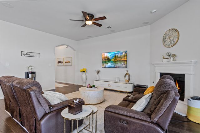 1124 Diamond Dove Drive, Little Elm, TX 75068