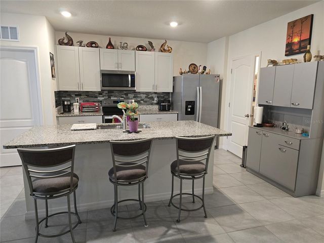 532 EMILY GLEN STREET, Deland, FL 32724