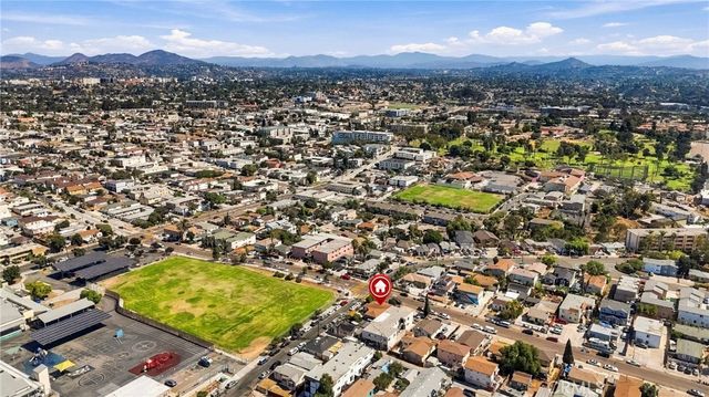 4092 Winona Avenue, San Diego, CA 92105